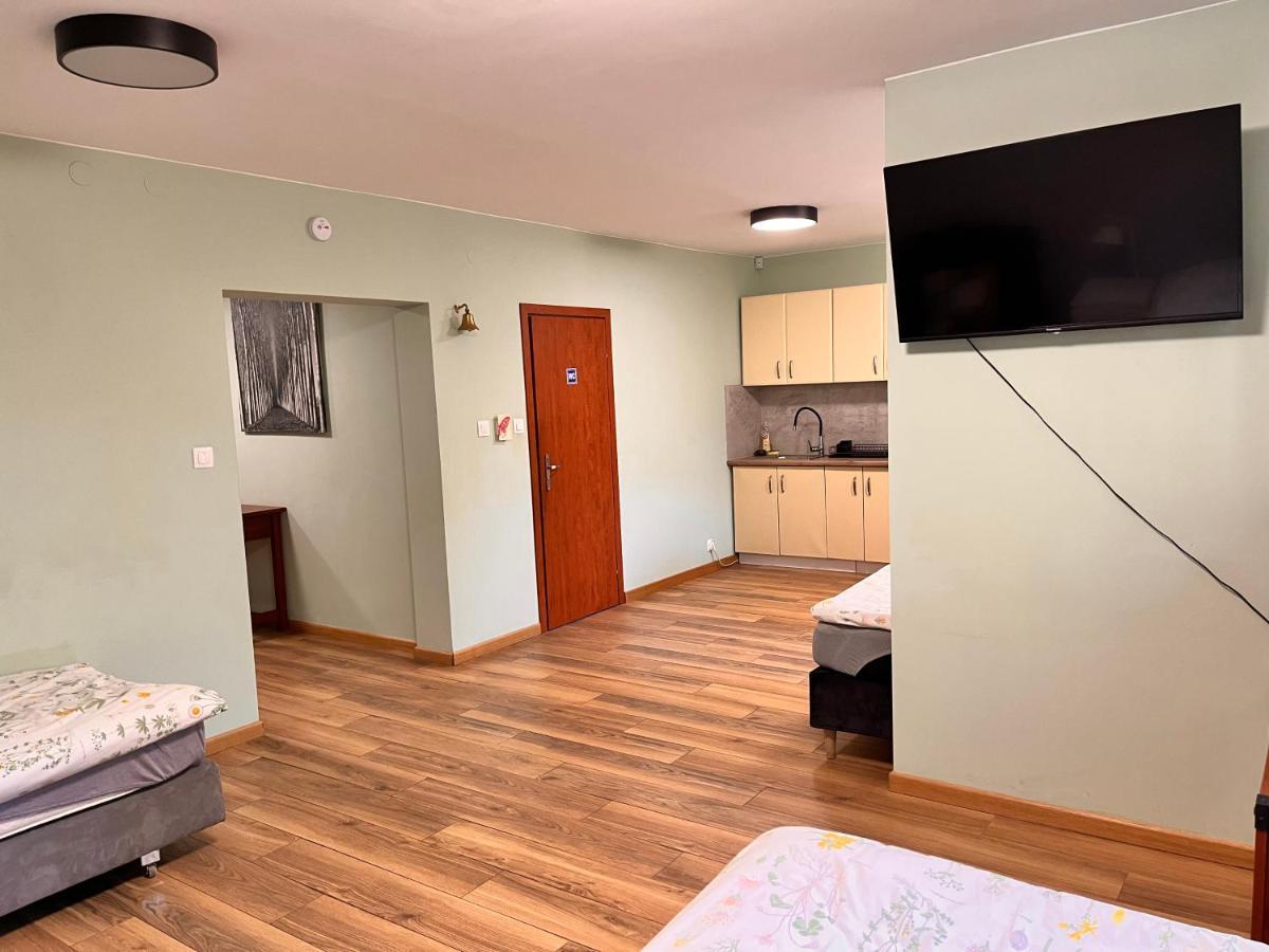 Green Albatros 48M With Bathroom Warszawa Zewnętrze zdjęcie